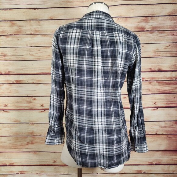 Grey GAP Plaid Flannel Roll Tab 3/4 Sleeve Blouse with Silver Accent Thread - Picture 4 of 11